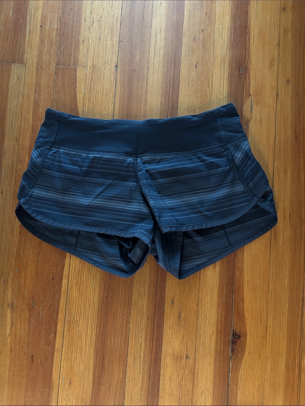 Lululemon OG speed short 4